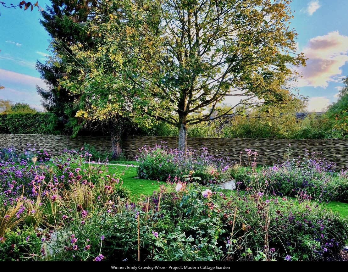 Fresh Designer Landscapes & Gardens - Emily Crowley-Wroe - Modern Cottage Garden