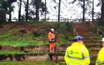 Banwell Place, Leighton Buzzard (12) discussing how to stabilise a slope
