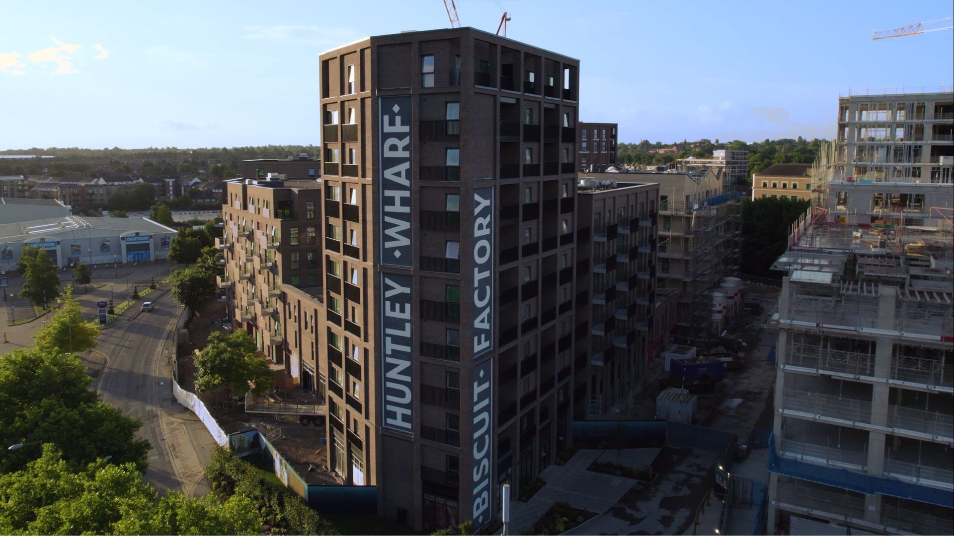 Screenshot 2024-03-21 095524 Multi-story building in Reading