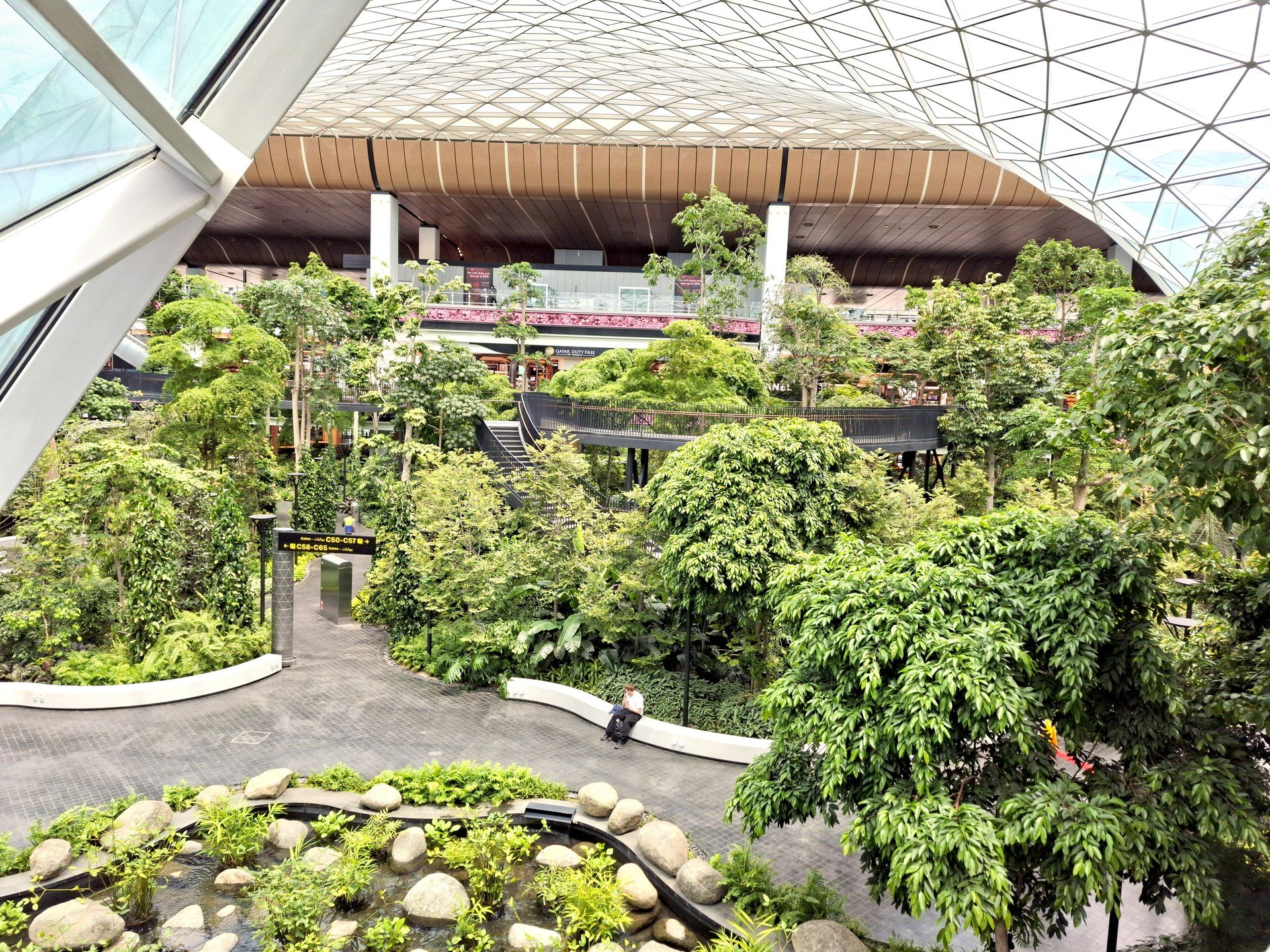 The Orchard - 10,000sqm indoor tropical garden at the Qatar Airport The Orchard - 10,000sqm indoor tropical garden at the Qatar Airport