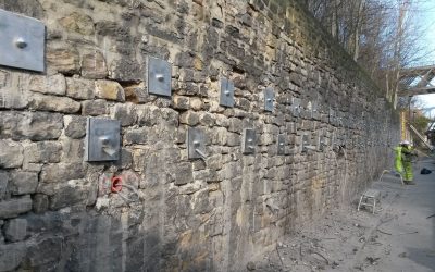 Skinnerburn Road, Newcastle 046with workmen Retaining wall with earth anchors