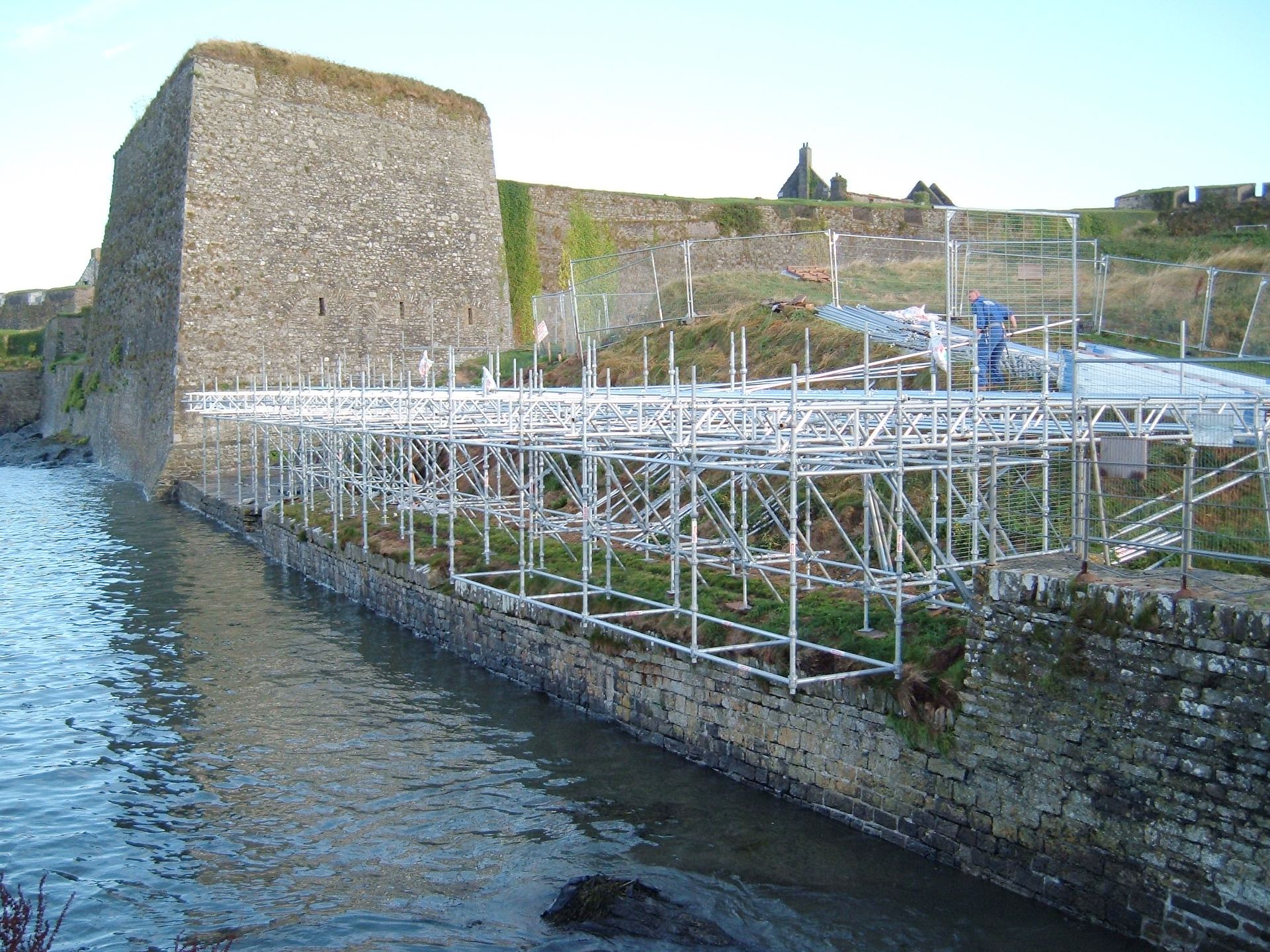 Platipus Earth Anchors securing scaffolding