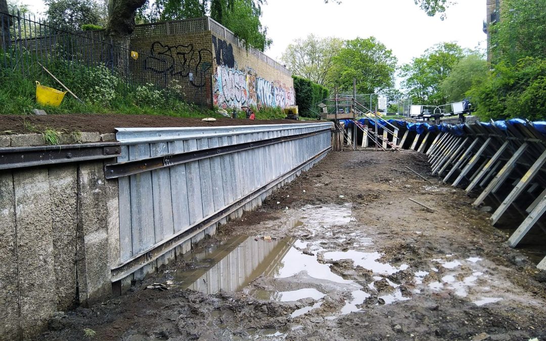 Hertford Union Canal Sheet Piling
