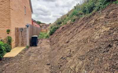 Thrapston - Before (5) - Enhanced Before remediation of noise bund