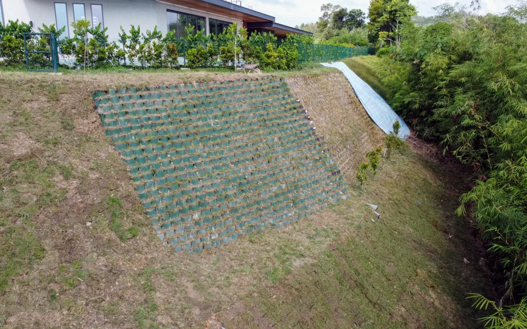 Trio Housing Development, Kampong Kianggeh – Brunei